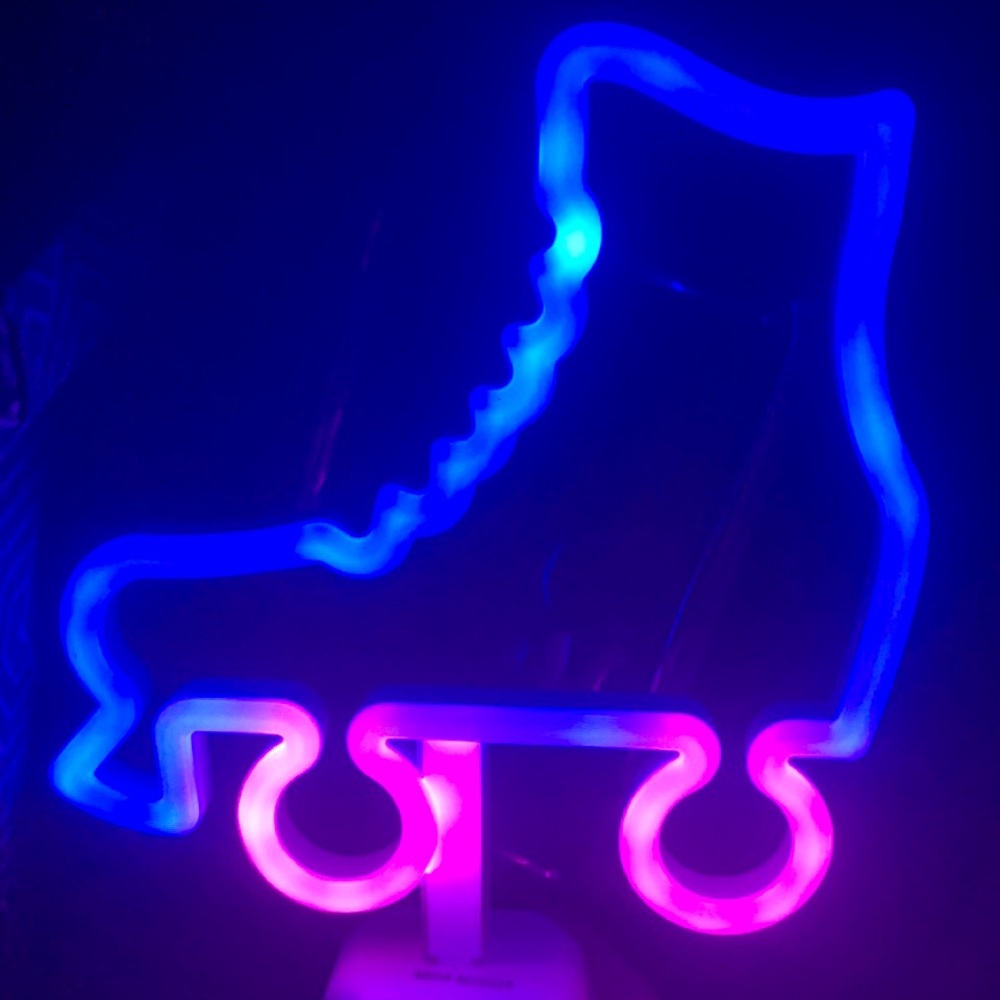 COPY - 🆕LIGHT UP! 💡Roller Skate Light 🛼🛼